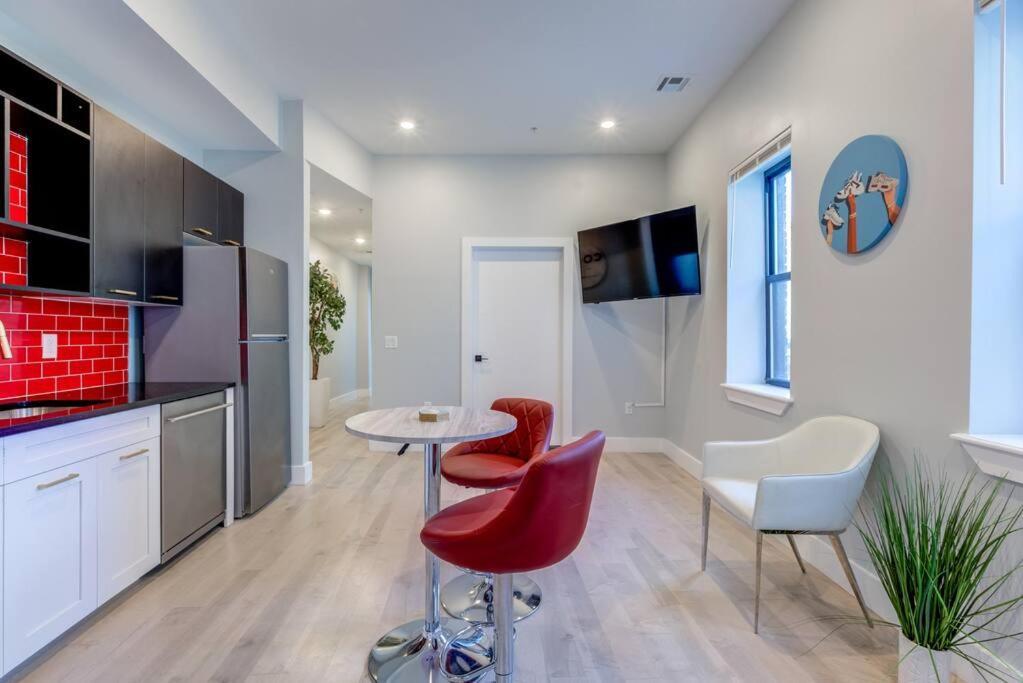 Apartmán Luxury Designer Theme 2Br Apt Near Nyc / Thepath Newark Exteriér fotografie